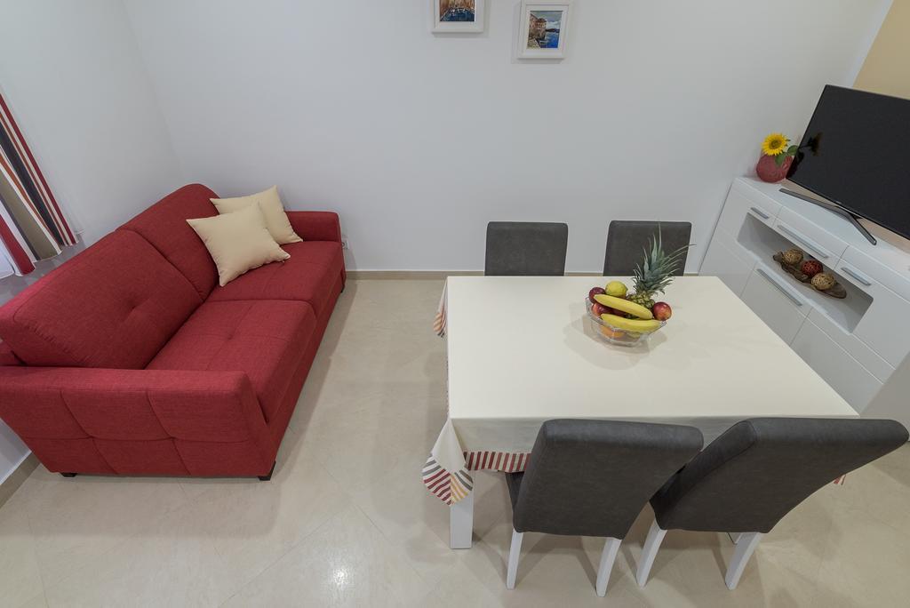 Drop In Split Luxury Suites Dış mekan fotoğraf