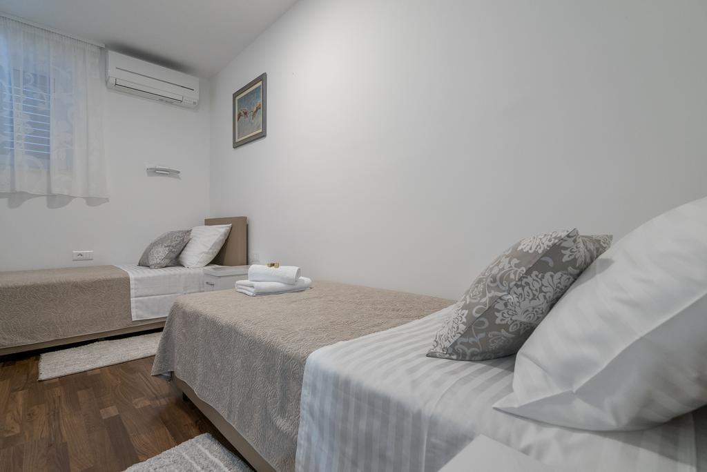 Drop In Split Luxury Suites Dış mekan fotoğraf