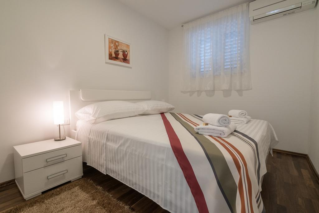 Drop In Split Luxury Suites Dış mekan fotoğraf