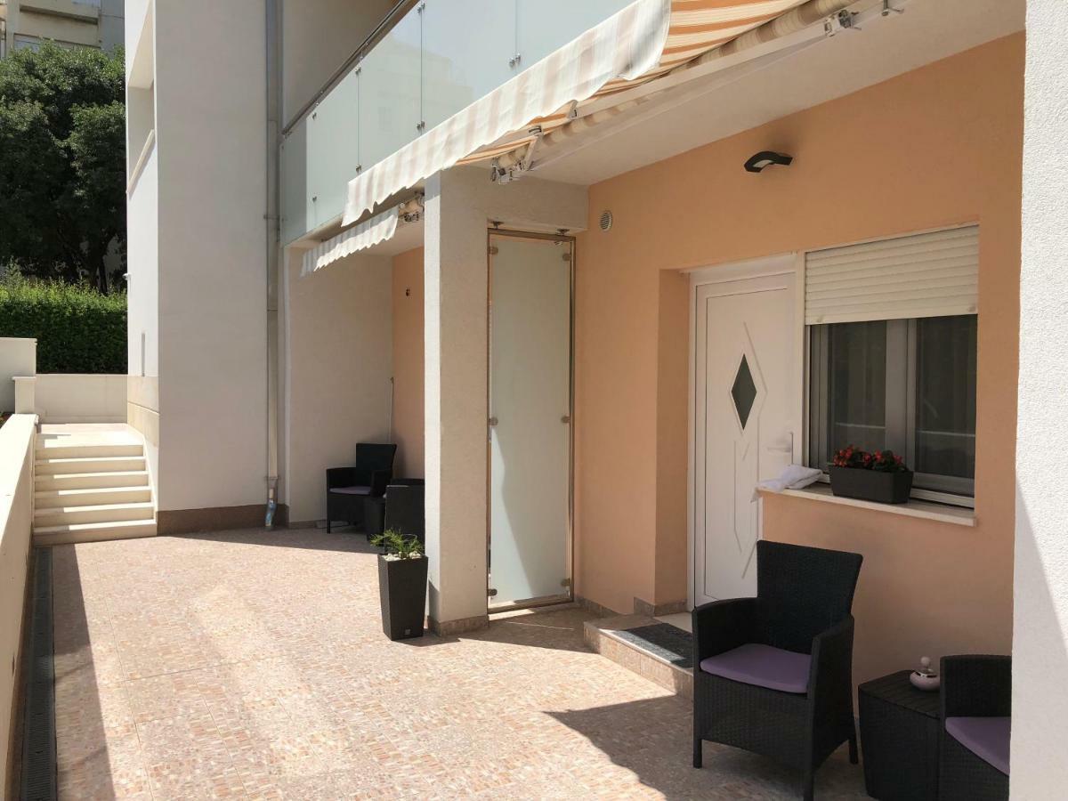 Drop In Split Luxury Suites Dış mekan fotoğraf