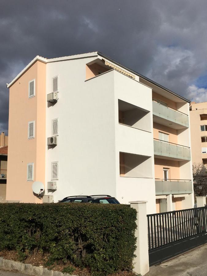 Drop In Split Luxury Suites Dış mekan fotoğraf